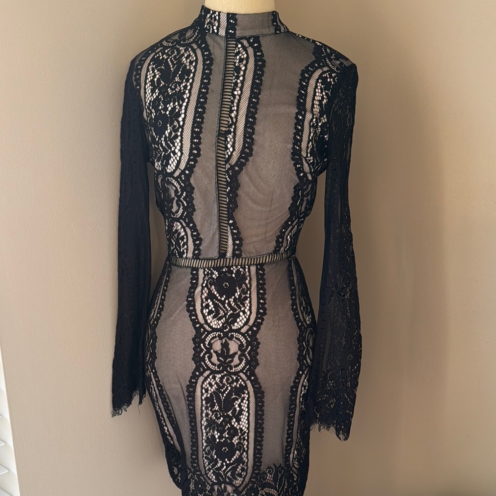 Elegant Black Lace Dress